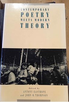 Image sur Contemporary Poetry Meets Modern Theory